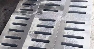 浙江 芝麻灰石材沟盖板