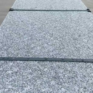 浙江 芝麻黑火烧面毛板，条板，半成品