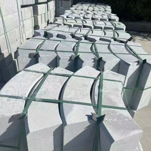 浙江 芝麻灰弧形路沿石