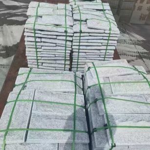 浙江 芝麻白蘑菇石装车出货