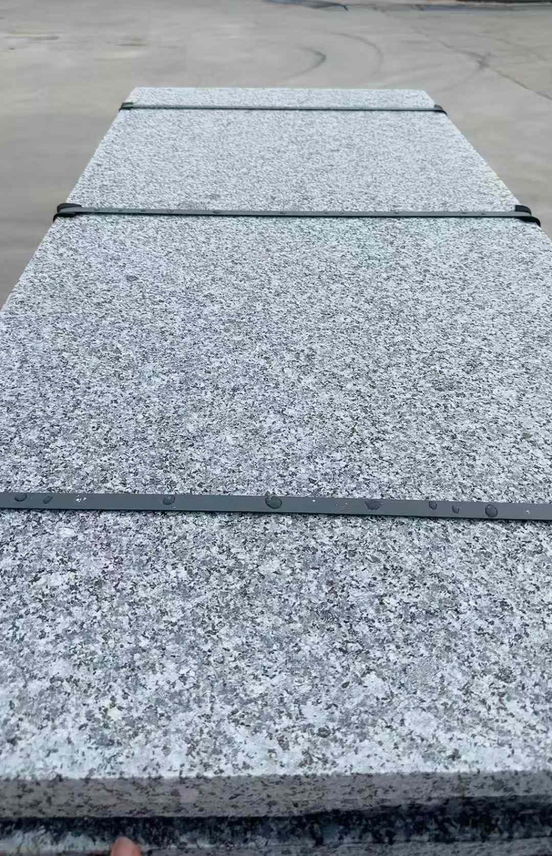 浙江 芝麻黑火烧面毛板，条板，半成品