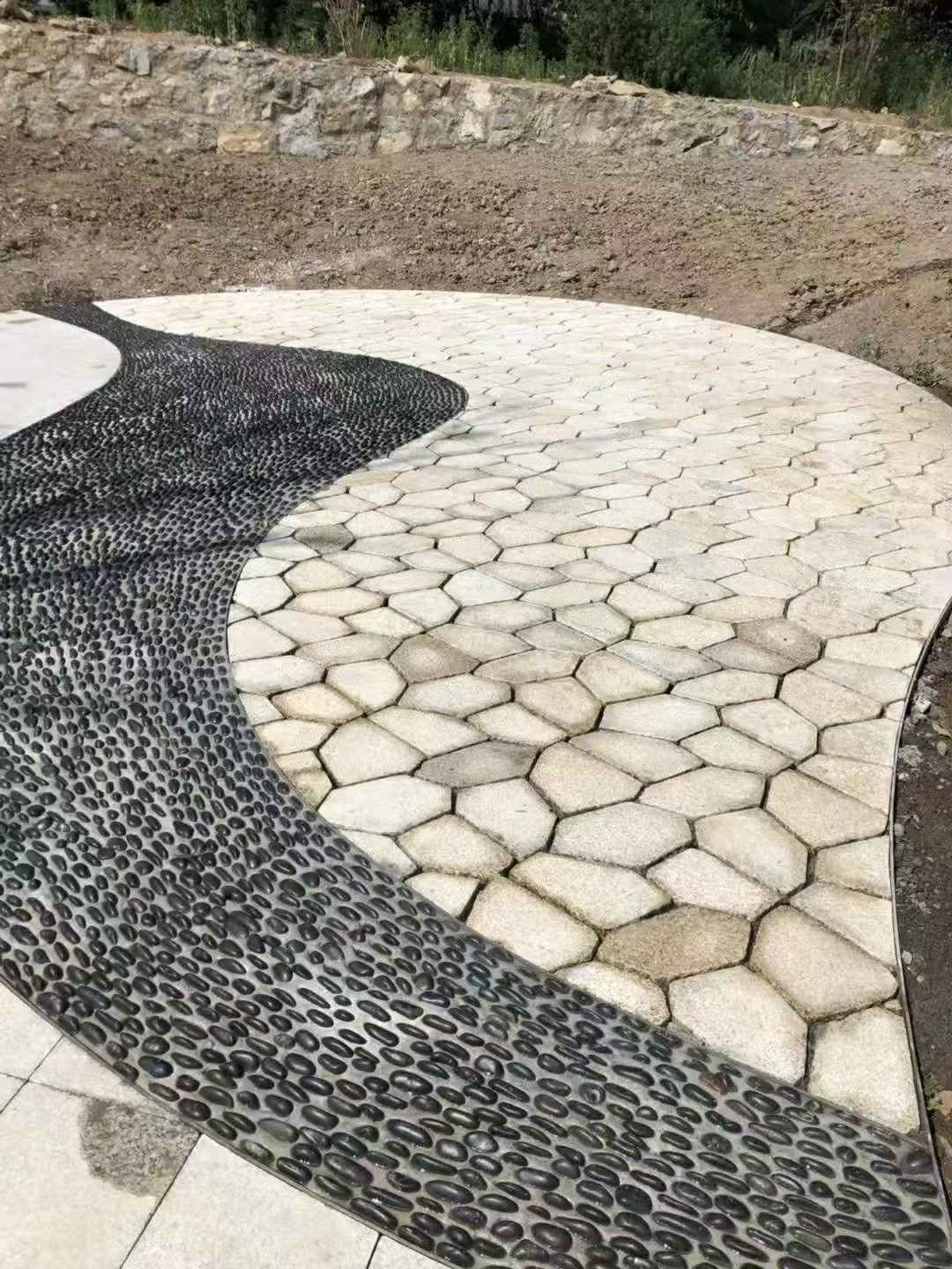 浙江 黄金麻冰裂缝室外铺装效果完美展示